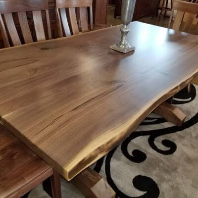 العناية بالأثاث